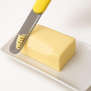 Cuchillo-para-Mantequilla-Acero-Inoxidable-Joie-amarillo.png